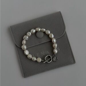 606 Freshwster Pearl Bracelet with Silver Clasp